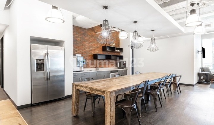 Ruang kantor terbuka dengan layanan lengkap untuk Anda dan tim di HQ Yogyakarta, Barsa City_OP 10 (Office for 10 People) 5