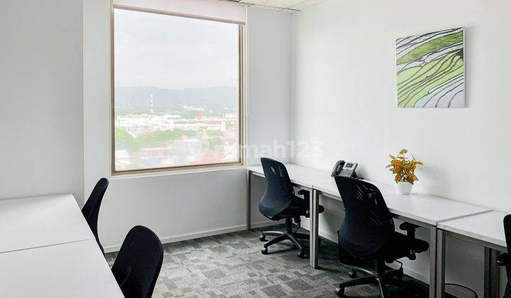 Akses Satu Harga Ke Ruang Kerja, Kantor Virtual, Dan Ruang Rapat di Regus Menara Asia Afrika 4