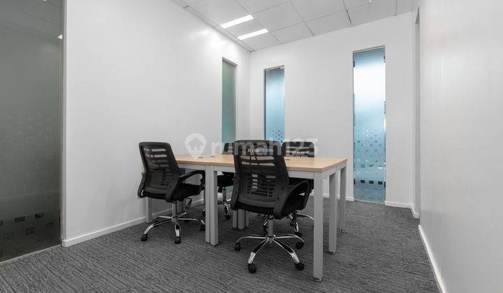 Akses ruang kantor profesional di Regus Renon Landmark 6