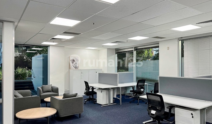 Ruang kantor terbuka dengan layanan lengkap untuk Anda dan tim di Regus Singosari_OP 10 (Office for 10 People) 4