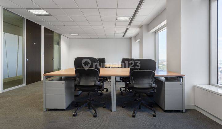 Akses ruang kantor profesional di Regus Renon Landmark 4