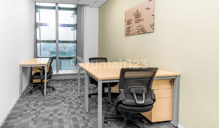 Ruang kantor pribadi sesuai kebutuhan unik bisnis Anda di Regus The Vida_3 Workstations Office Ruang kantor pribadi sesuai kebutuhan unik bisnis Anda di Regus The Vida_3 Workstations Office