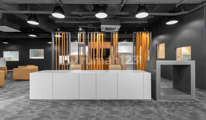 Dapatkan Meja Khusus di Regus Gkm Green Tower