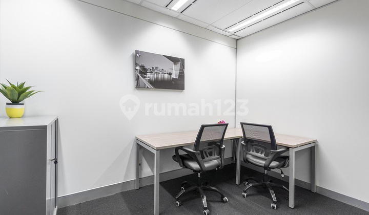Ruang kantor pribadi sesuai kebutuhan unik bisnis Anda di Regus Wisma KEIAI_3 Workstations Office Ruang kantor pribadi sesuai kebutuhan unik bisnis Anda di Regus Wisma KEIAI_3 Workstations Office