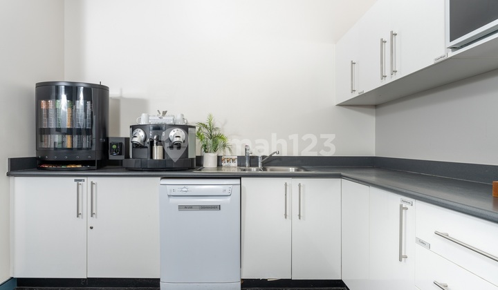 Ruang kantor terbuka untuk 10 orang di HQ Tangerang, Graha Anabatic_OP 10 (Office for 10 People) 6