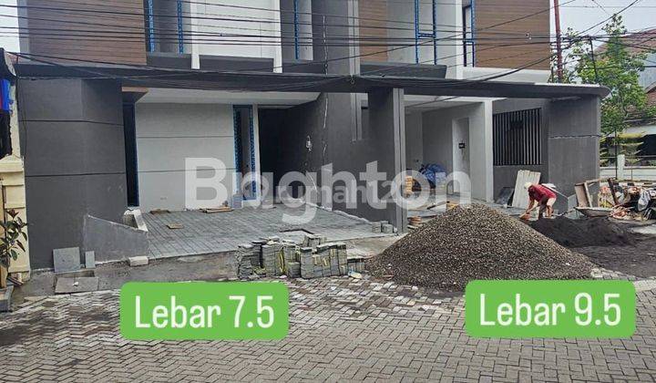 Rumah dengan design sangat lega di Jl. Kutisari Indah  1