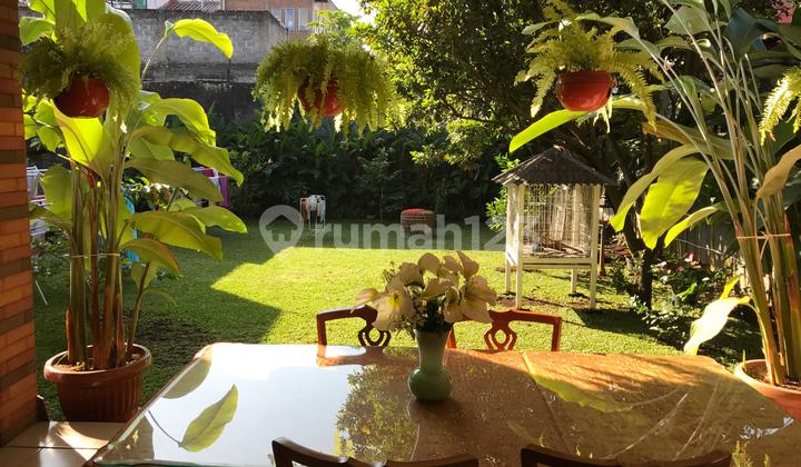 Land for Sale with Bonus Luxury House, Spacious, Sarijadi Cheap!!