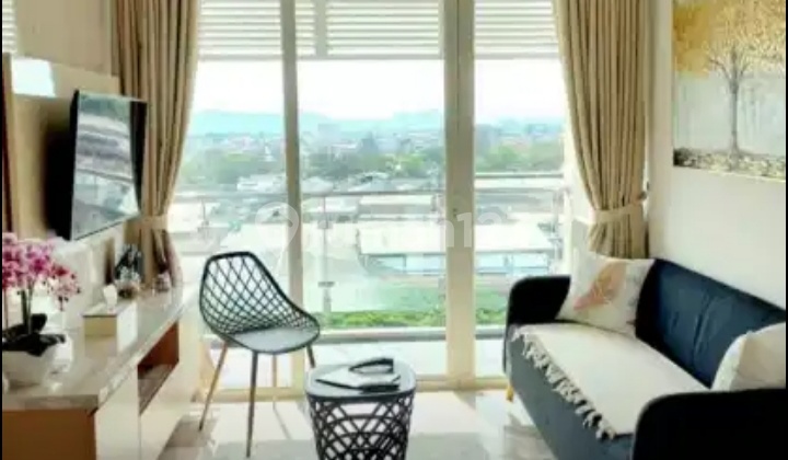 For Sale!!! Landmark Residence "Corner" (Hook) 2