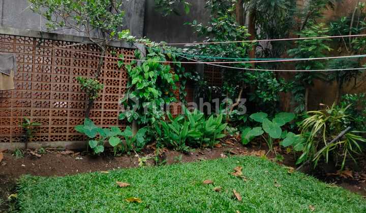 For Sale Ready-to-Live Surapati Wing House For Sale Ready-to-Live Surapati Wing House
