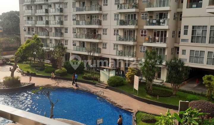 Gateway View Kolam Langsung  2