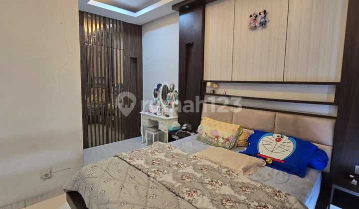 For Quick Sale: Serenade Lake Gading Serpong House 2