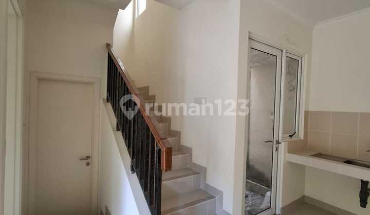Dijual Cepat Rumah Belum Pernah Dihuni di Cluster Thomson 2
