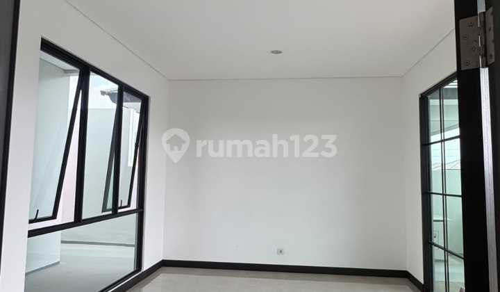 Dijual Rumah Brand New 3 Lantai di Cluster Welton, Hiera BSD City 2