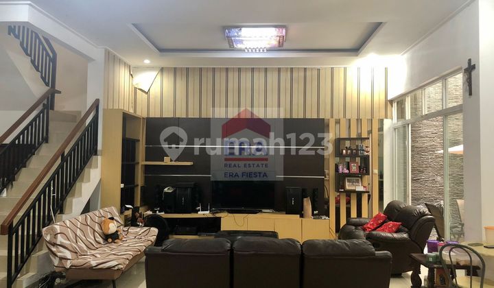 Dijual Cepat Rumah di Taman Kebon Jeruk Intercon Jakarta Barat