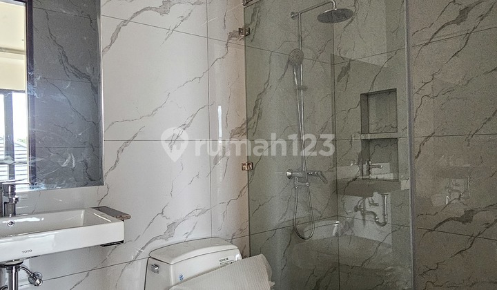 Luxury Brand New Ready-to-Live Home at The Icon Cosmo BSD City 2