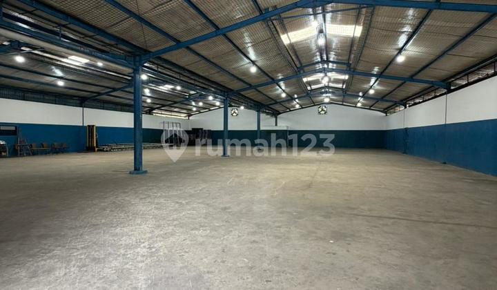 Disewakan Gudang Siap Pakai Strategis di Daerah Karawaci Disewakan Gudang Siap Pakai Strategis di Daerah Karawaci