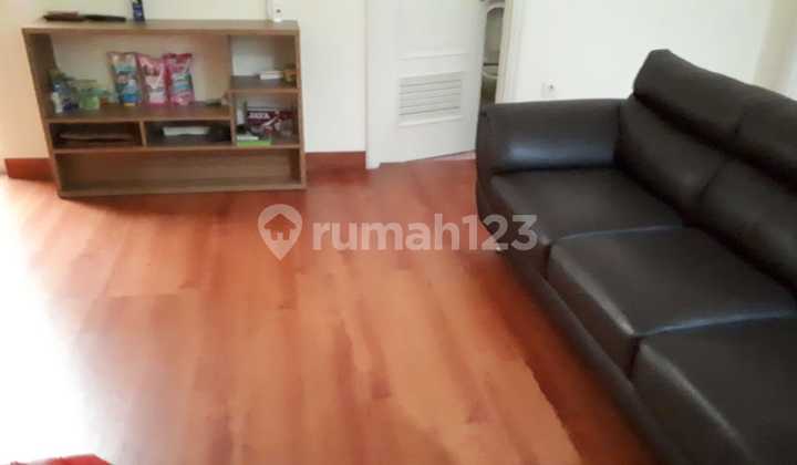 Dijual Rumah Sudah Renov di Green Lake City, Cluster Eropa 2