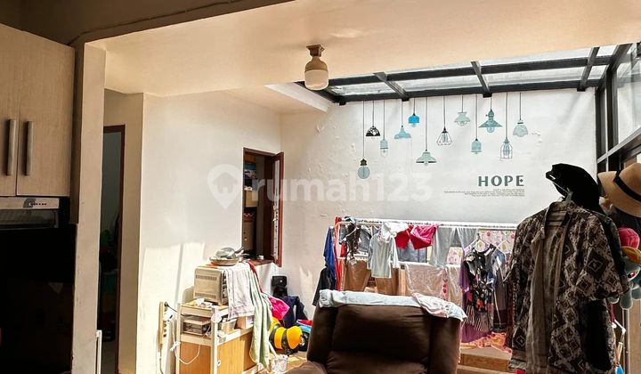 Quick Sale: Serenade Lake House, 9 Meters Wide 2