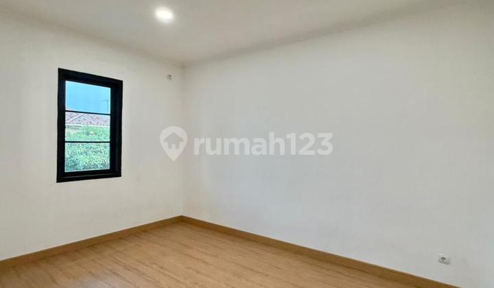 Rumah Baru Renov Siap Huni di Kawasan Premium Bsd Lama Puspita Loka 2
