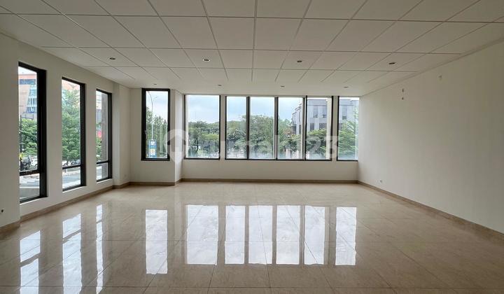 For Rent Luxurious Shop House Ready for Business at North Point Navapark Bsd