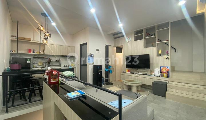 Dijual Cepat Rumah Fully Furnish di Cluster Impresahaus BSD City Dijual Cepat Rumah Fully Furnish di Cluster Impresahaus BSD City