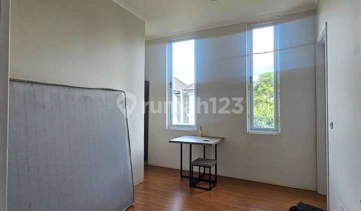 For Quick Sale 8x12 Ready-to-Live House in Vivacia The Eminent 2