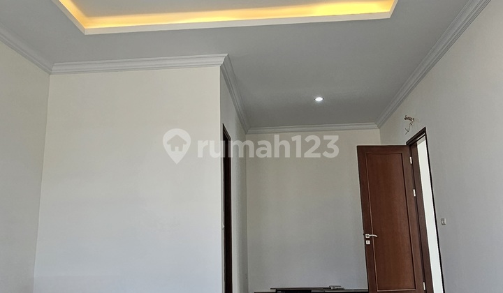 Luxury House Standalone Building Hook Position at The Icon BSD City