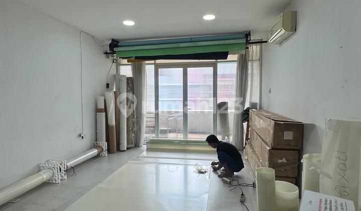 Dijual Ruko Plaza De Lumina di Taman Semanan Indah, Jakarta Barat Dijual Ruko Plaza De Lumina di Taman Semanan Indah, Jakarta Barat