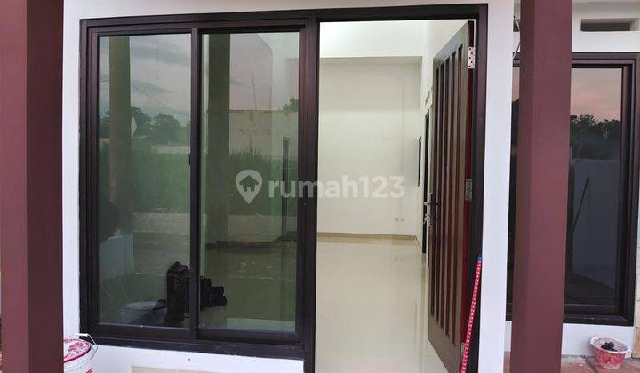 Rumah Modern Dijual Cash di Mampang Depok 2