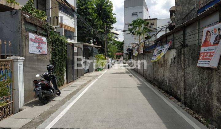 Rumah Tua Berkualitas Marmer Dan Kusen Dr Kayu Jati Lokasi Jakarta Pusat 2