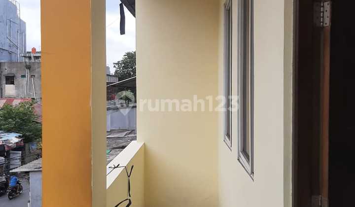 South Duri Rental House Extremely Strategic Location, Any Business Will Surely Thrive. South Duri Rental House Extremely Strategic Location, Any Business Will Surely Thrive.