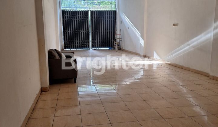 RUKO LOKASI EMAS AMAT SANGAT STRATEGIS,100% DI JAMIN BEBAS BANJIR 1