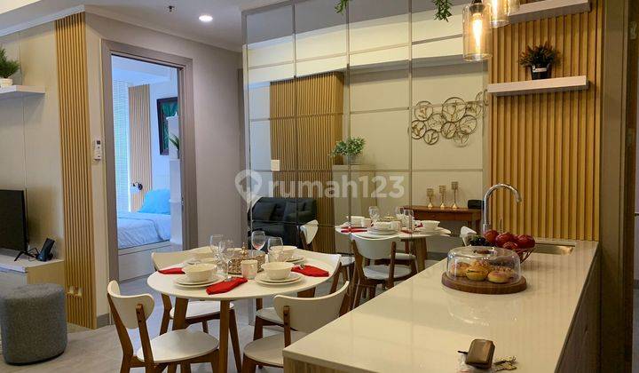 Di Sewakan Apartemen Menara Jakarta Tower Azure 2 BR Fully Furnishd  1