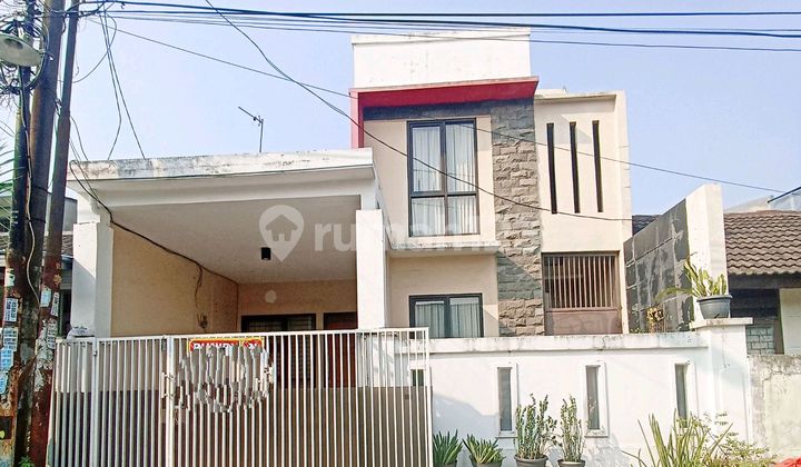 Rumah 2 Lantai Bagus Siap Huni Semi Furnish Lokasi Dekat Pasar Modern Bebas Banjir Nyaman Tenang Shm Bsd Rumah 2 Lantai Bagus Siap Huni Semi Furnish Lokasi Dekat Pasar Modern Bebas Banjir Nyaman Tenang Shm Bsd