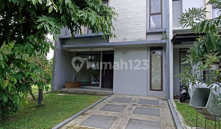 Eminent Near Ice Bsd New House Ready to Live Clean Comfortable Scenic Environment Flood-Free Strategic Location Bsd 2