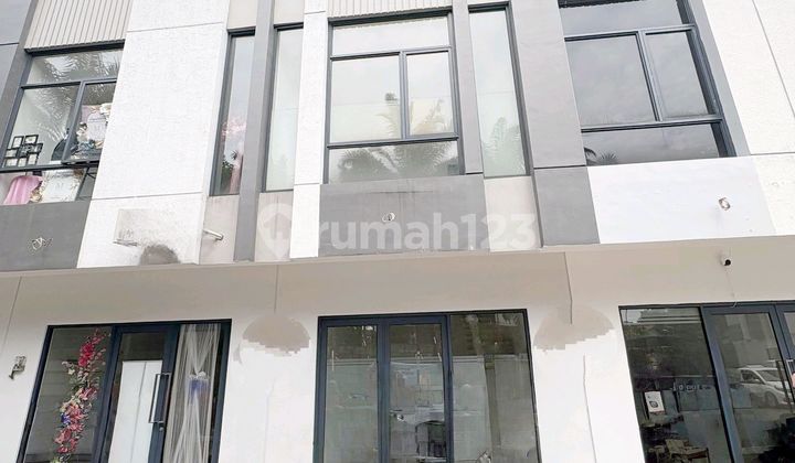 Golden Madrid 2-Storey Ruko Location Near Modern Market Business Area Flood-Free Strategic SHM BSD Golden Madrid 2-Storey Ruko Location Near Modern Market Business Area Flood-Free Strategic SHM BSD