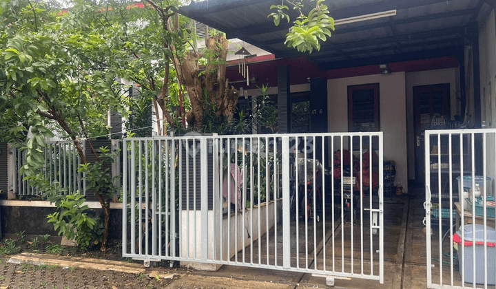 Rumah Murah Bagus SHM di Kencana Loka, Bsd, Tangerang 1