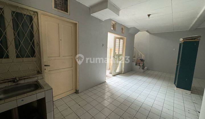 Rumah Di Griya Loka 2 Lantai Siap Huni Bersih Lingkungan Aman Bebas Banjir Lokasi Dekat Pasar Modern Shm Bebas Banjir Shm 1