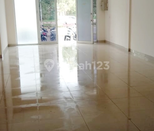 2.5-Story Ready-to-Occupy Shop House in Taman Tekno Warehouse Area, Strategic Location, Flood-Free, BSD Business Center