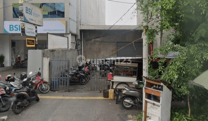 Rumah Depan Belakang Cocok Untuk Ruko di Jl. Kh Wahid Hasyim Jakarta Pusat 1