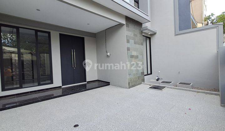 Rumah Baru Minimalis Modern Surabaya Timur 2 Lantai 2