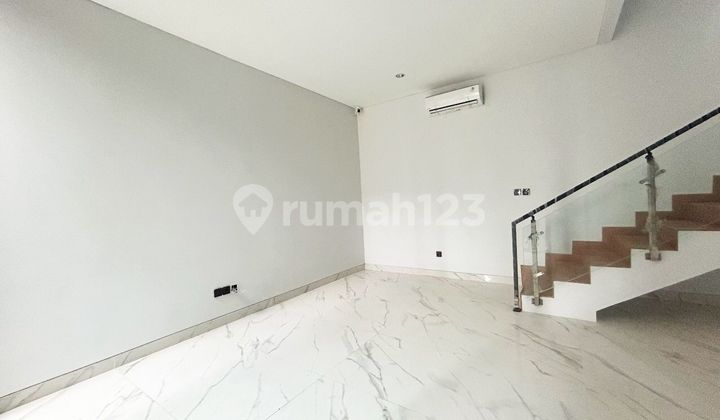 Rumah Ready Hand Over Di Metland Cyber Puri Cluster South Tresor