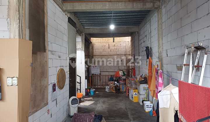 Dijual Rumah 1/2 Proses Renovasi Di Janur Kuning Kelapa Gading