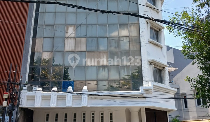 For Sale 4.5-Story Office / Shop House in Pasar Baru, Central Jakarta