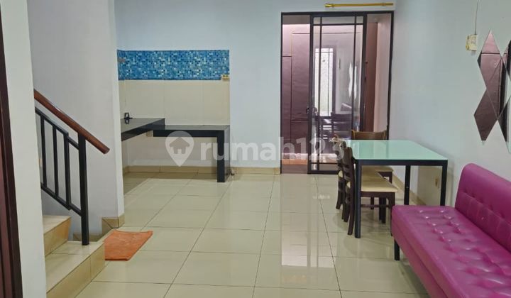 Disewakan Rumah Cluster Di Green Lake City Cluster Asia 