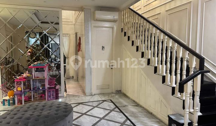 Dijual Cepat Rumah Mewah di Whitsand Greenwich Bsd City