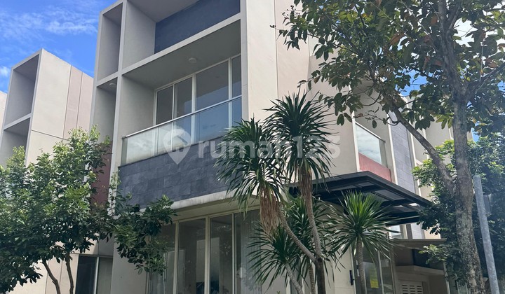 Rumah Hoek Siap Huni di Cluster Mozart Symphonia Gading Serpong Rumah Hoek Siap Huni di Cluster Mozart Symphonia Gading Serpong