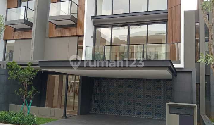 For Sale Nava Park Laurel View Lake House in Navapark BSD City