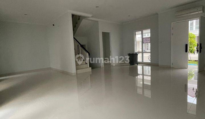 Disewakan Rumah 2lt Unfurnish di Pasadena Residence Gading Serpong 1