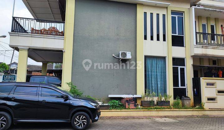 Dijual Murah Rumah 2 Lantai Bagus SHM di Perumahaan Ubud Village , Jl. Ubud Village , Sudimara Tim., Kec. Ciledug, Kota Tangerang, Banten., Tangerang 2